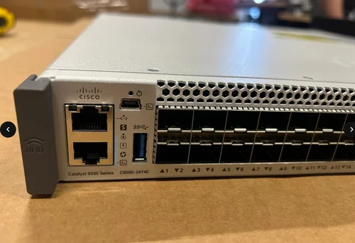 Cisco C9500-24Y4C-A Catalyst switch side